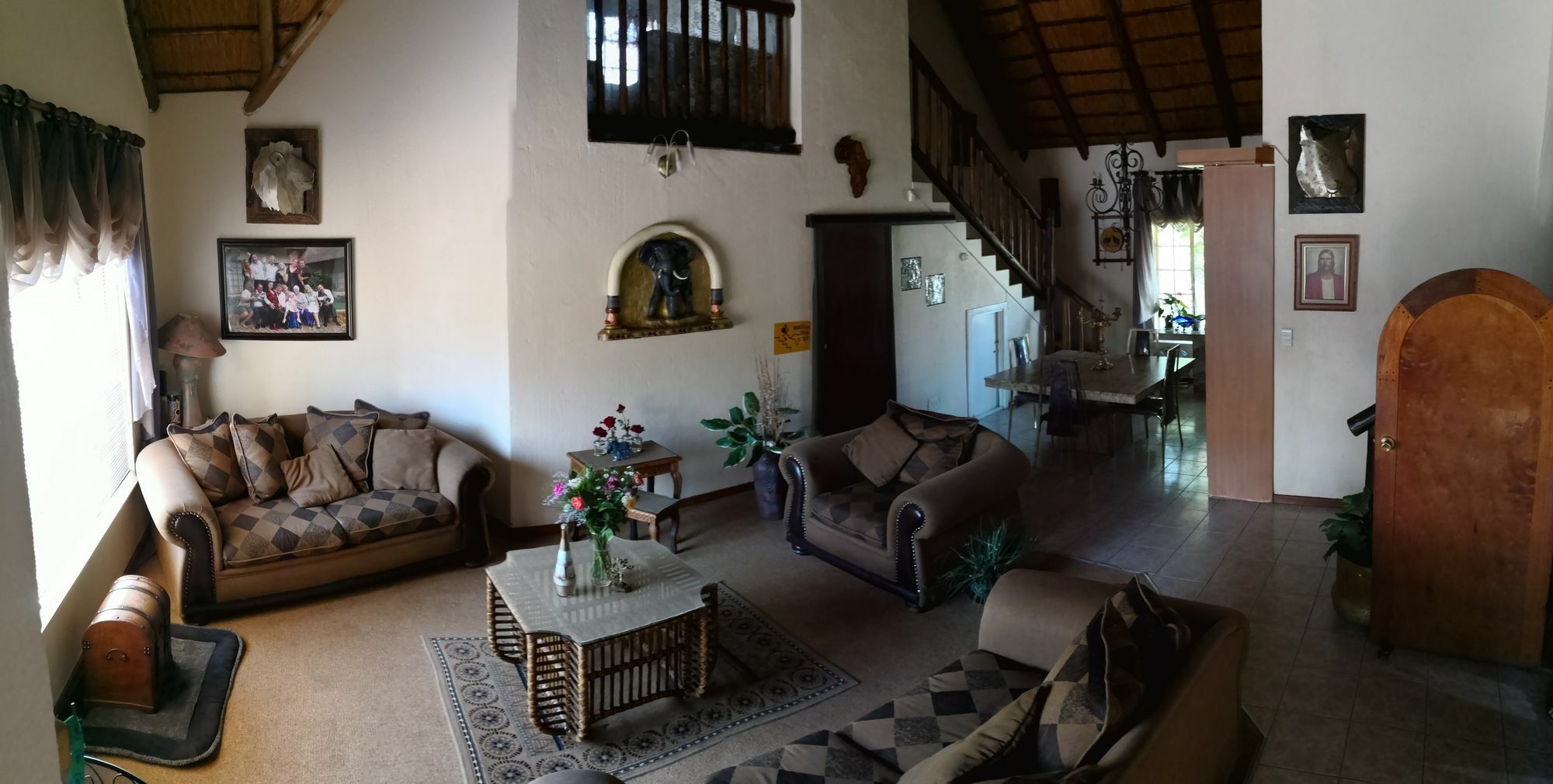 All Over Africa Guest House كمبتون بارك المظهر الخارجي الصورة