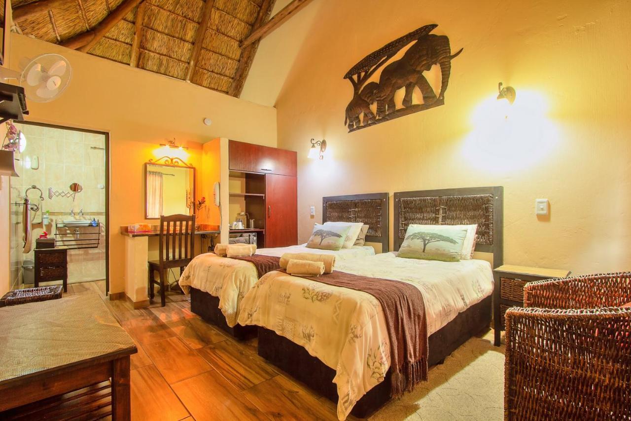 All Over Africa Guest House كمبتون بارك المظهر الخارجي الصورة