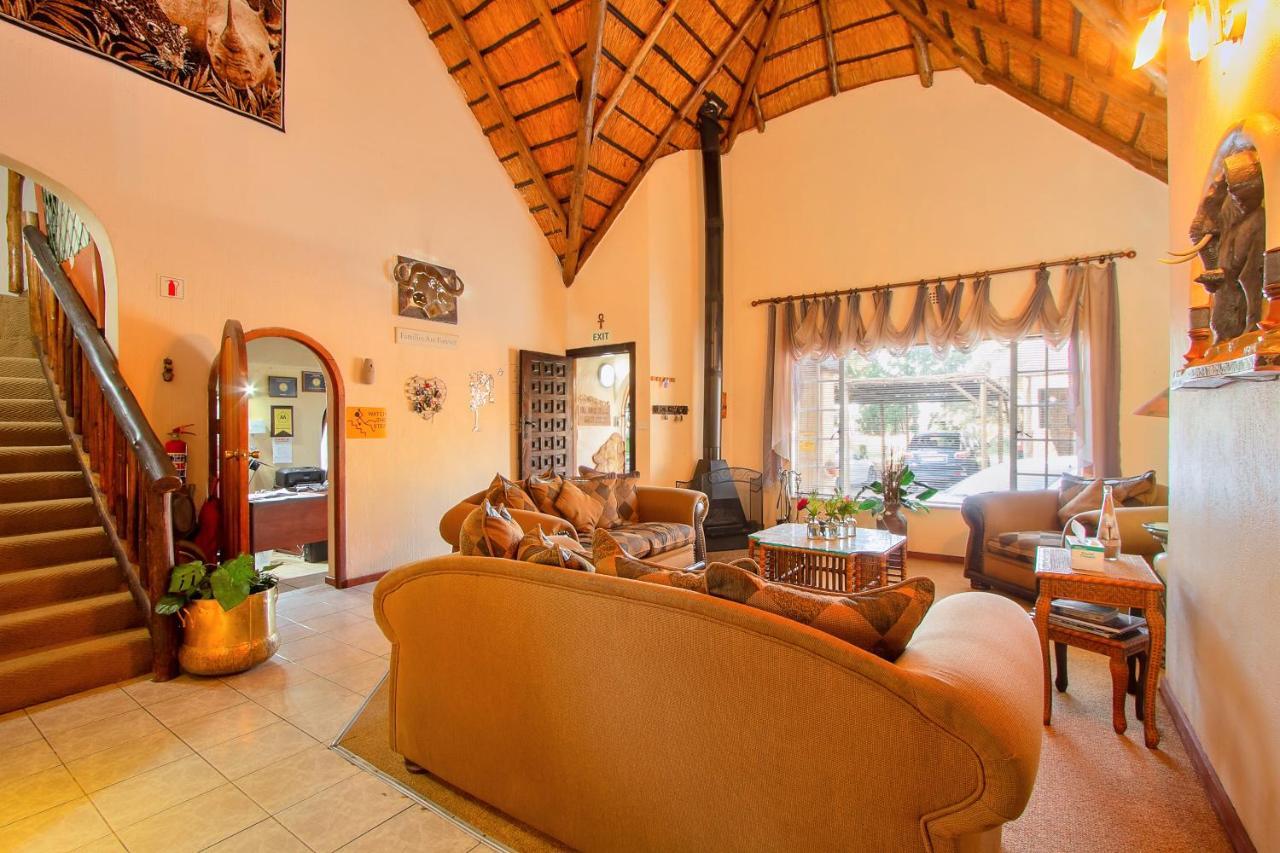All Over Africa Guest House كمبتون بارك المظهر الخارجي الصورة